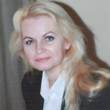 Corinne PREZELJ  journaliste témoigne sur la défense animale.