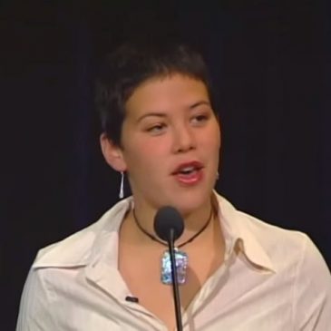 Severn Cullis-Suzuki enfant de 12 ans parle de la jeunesse du futur.